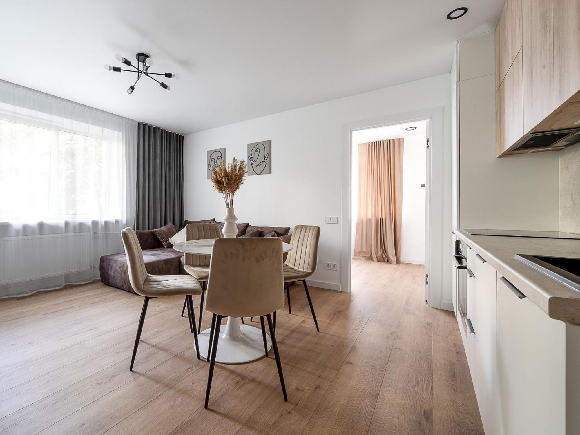 Modern 2 Bedroom Vytenio In Centre I Self Check-in Apartment Wilna